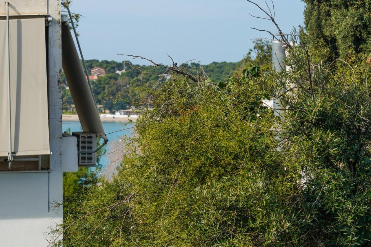 Breeze One Bedroom Apartment By Blupine Athens Ngoại thất bức ảnh